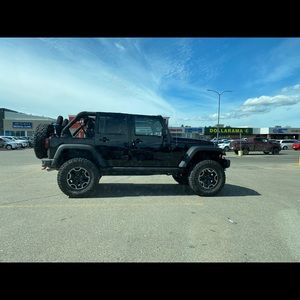 Meet your Posher, Davinder